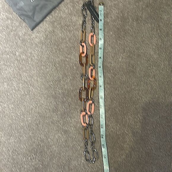 Ann Taylor Colorful Chain Link Necklace! - Picture 7 of 8